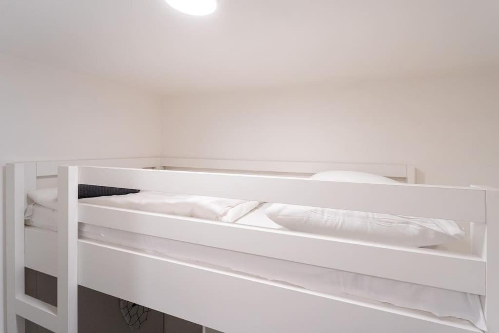 Parkside Harmony Apartment - Μπρνο Εξωτερικό φωτογραφία